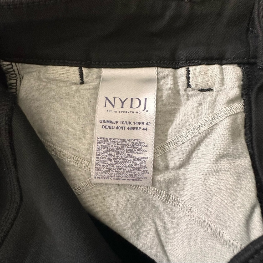Not Your Daughter’s Jeans-Black Boot Cut Lift & Tuck Wide Hem Cool Fabric SZ 10 - Picture 13 of 14